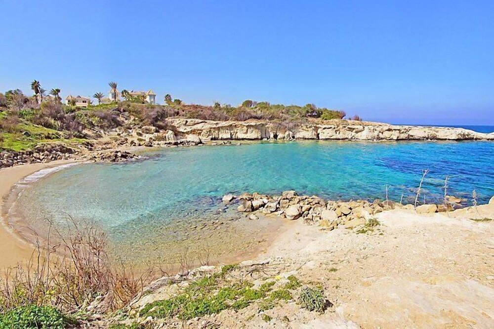 Photo of Outdoor in Kapparis