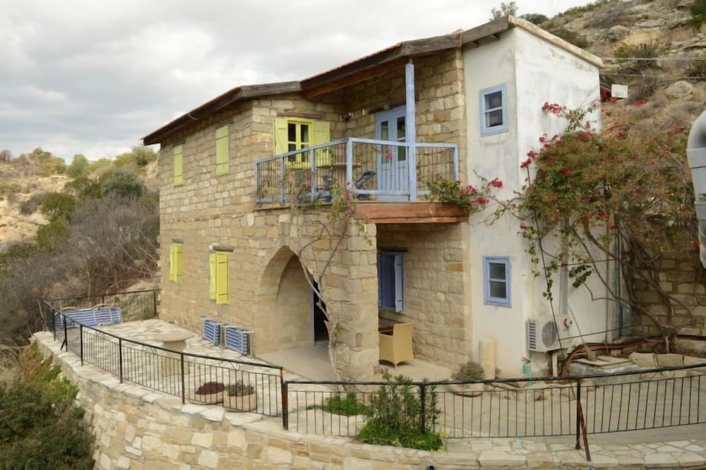 Photo of Outdoor in Tochni
