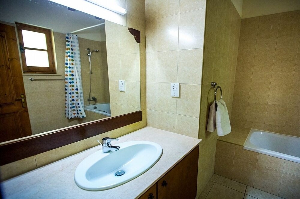 Photo of Bathroom in Miliou