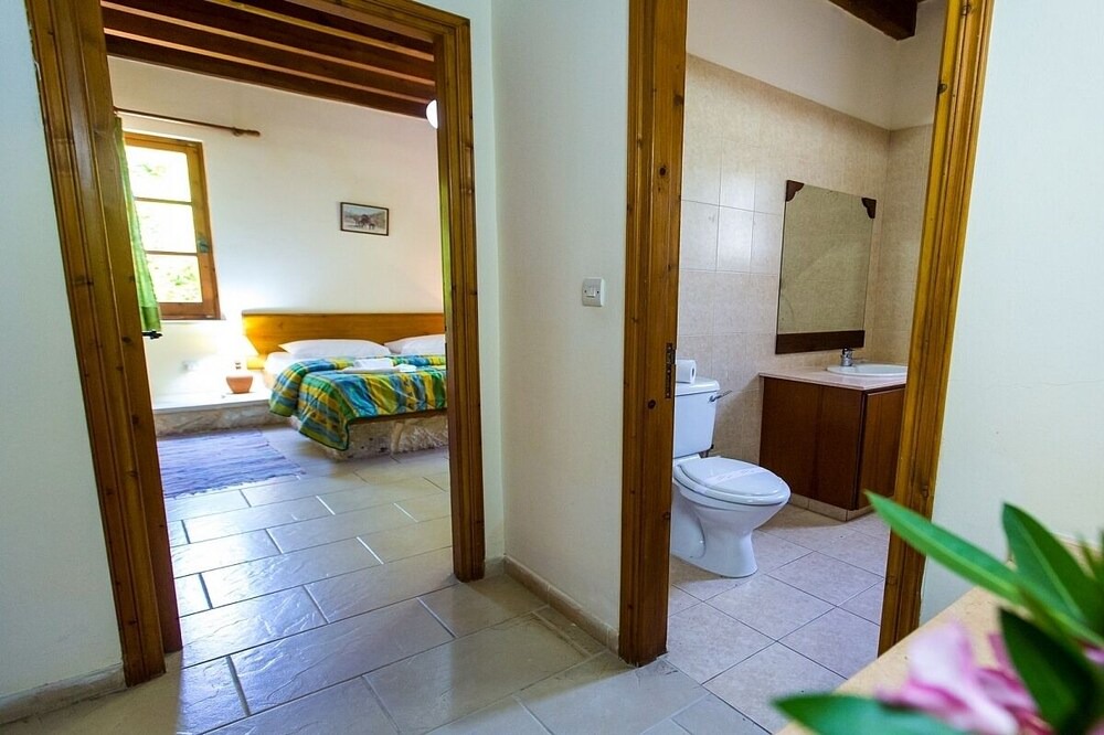 Photo of Bedroom in Miliou