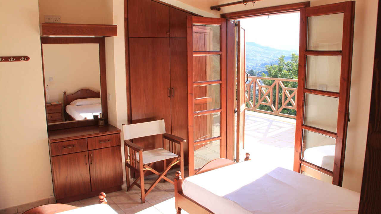 Photo of Bedroom in Miliou