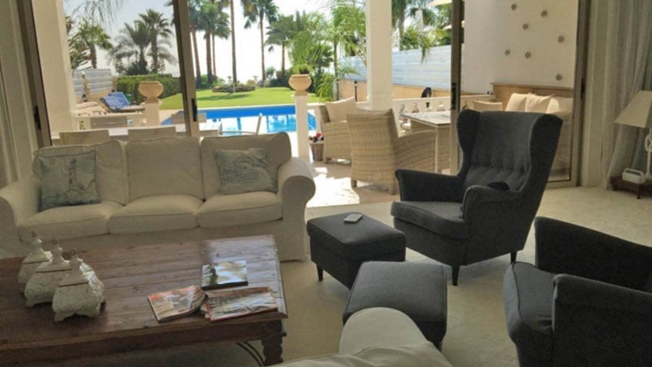 Photo of Livingroom in Pervolia