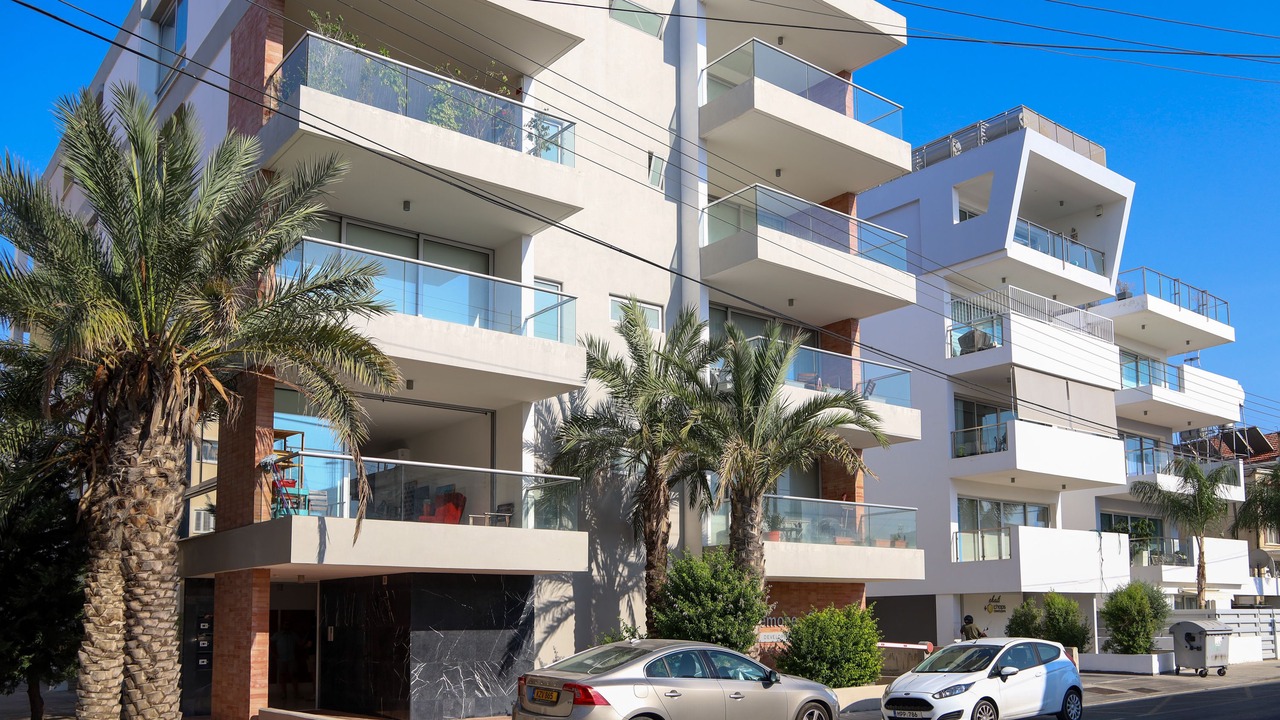 Photo of Buildings in Lykabittos