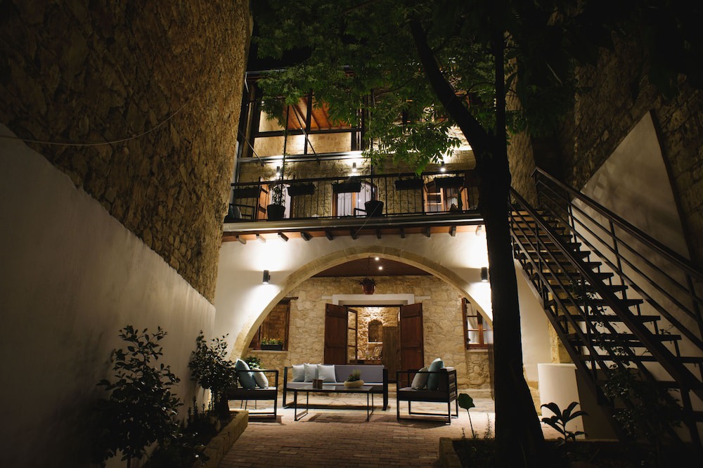 Photo of Outdoor in Vouni