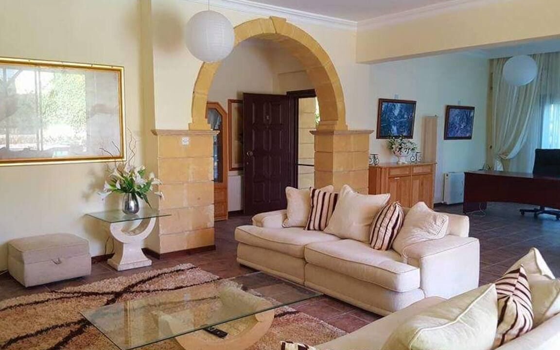 Photo of Livingroom in Kyrenia District