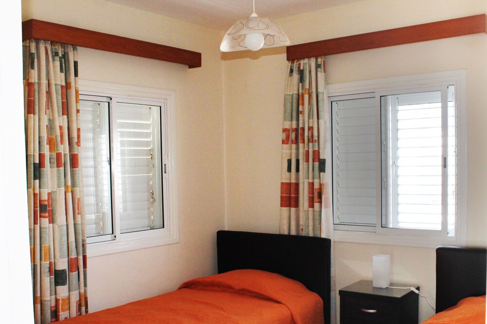 Photo of Bedroom in Pervolia
