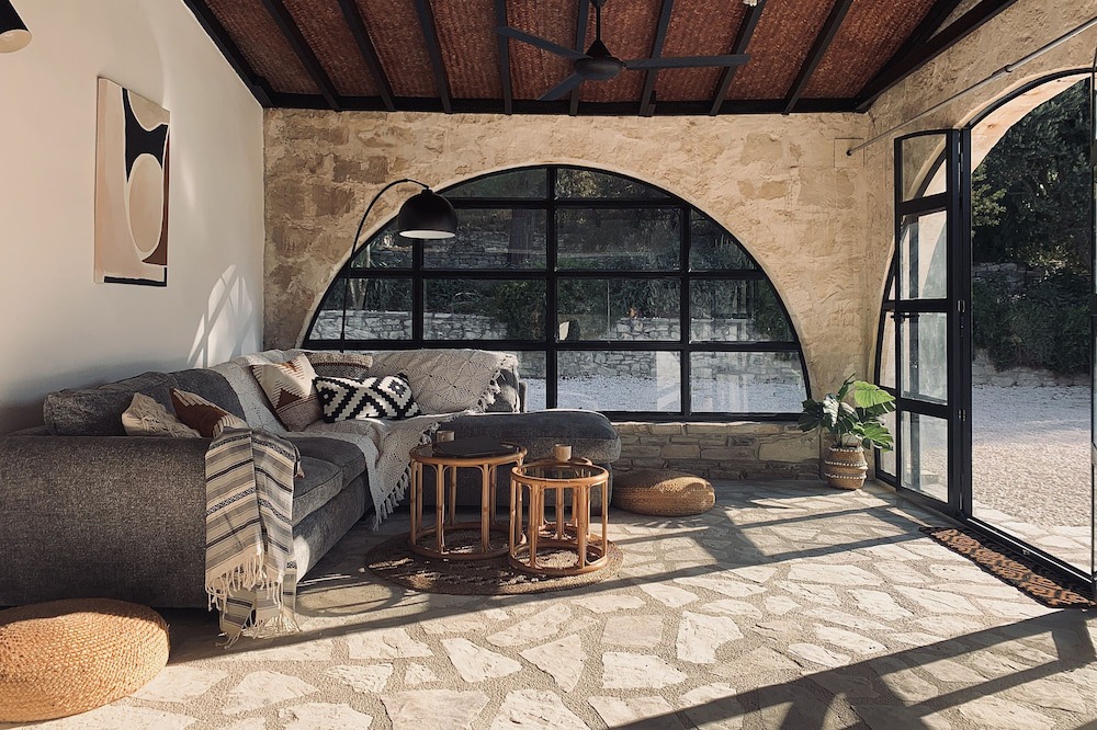 Photo of Patio Balcony in Agia Anna