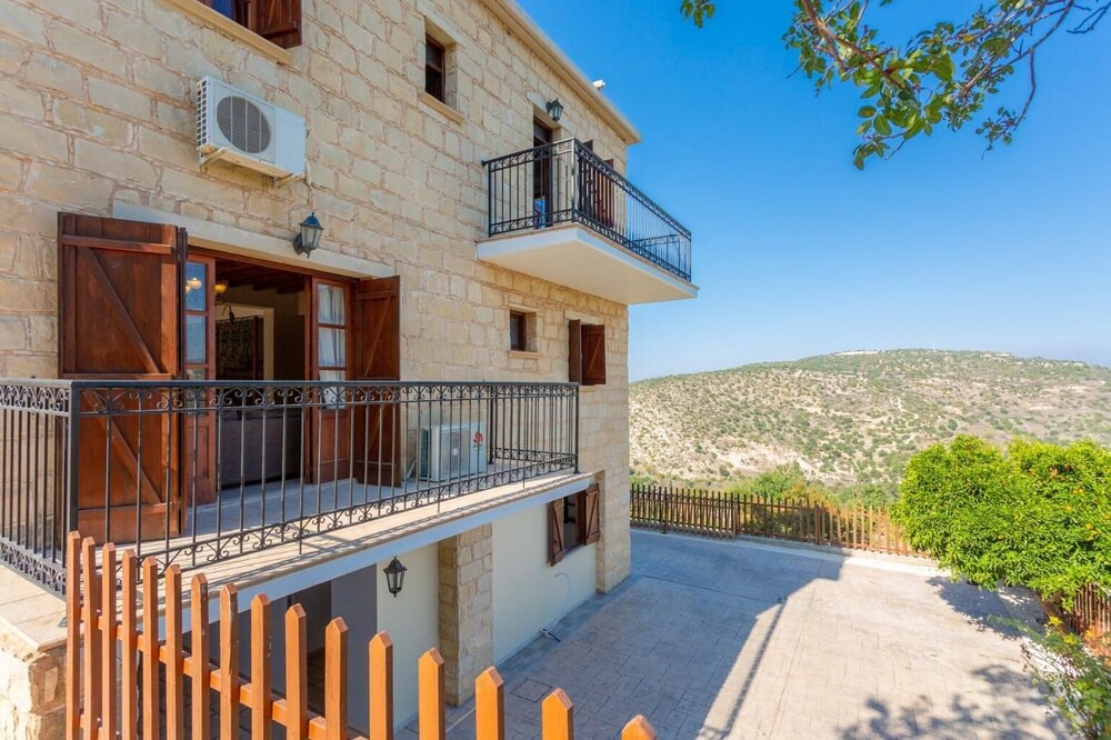 Photo of Outdoor in Peristerona