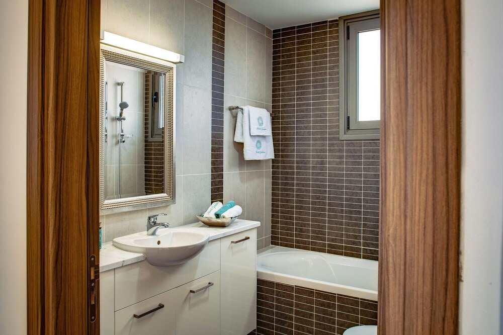 Photo of Bathroom in Mazotos