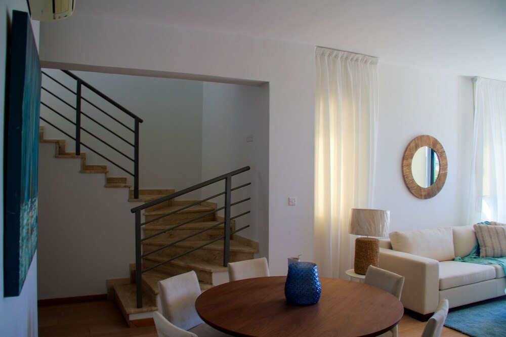 Photo of Livingroom in Mazotos