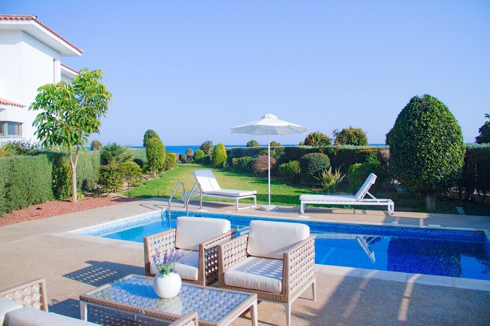 Photo of Outdoor in Mazotos