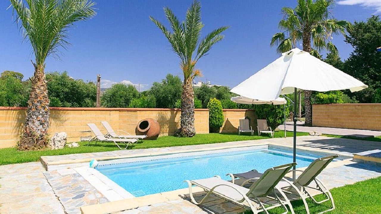 Photo of Outdoor in Polis