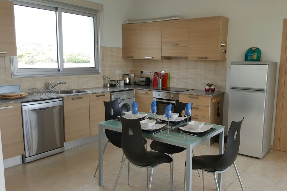 Photo of Kitchen in Alethriko