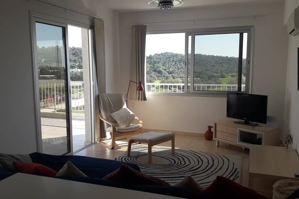 Photo of Livingroom in Alethriko