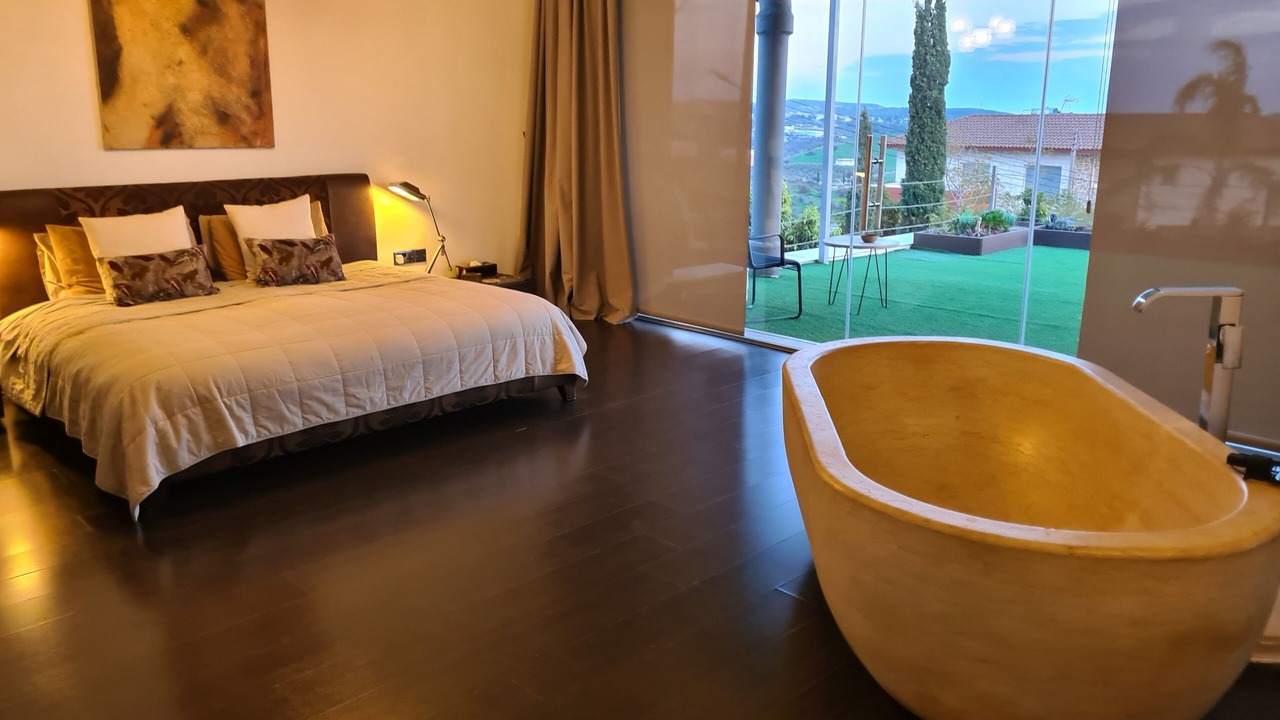 Photo of Bedroom in Monagroulli