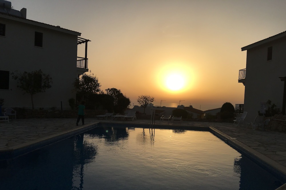 Photo of Outdoor in Melanos