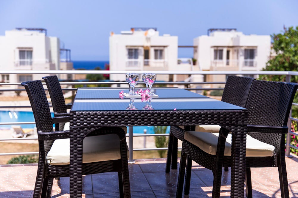 Photo of Patio Balcony in Esentepe