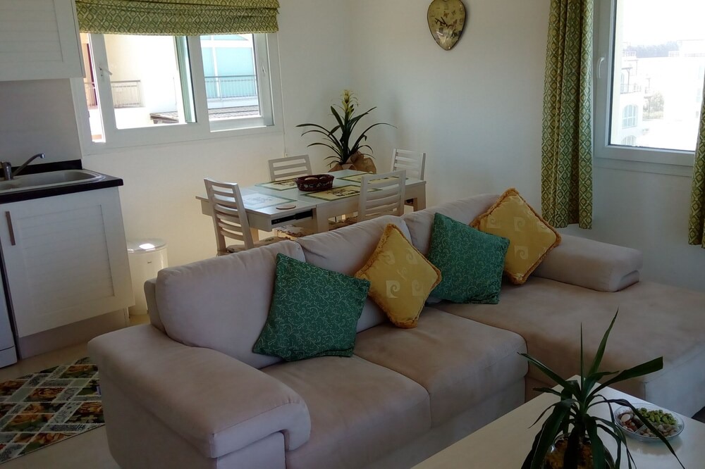 Photo of Livingroom in Ghaziveran