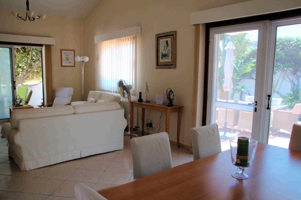 Photo of Livingroom in Pissouri