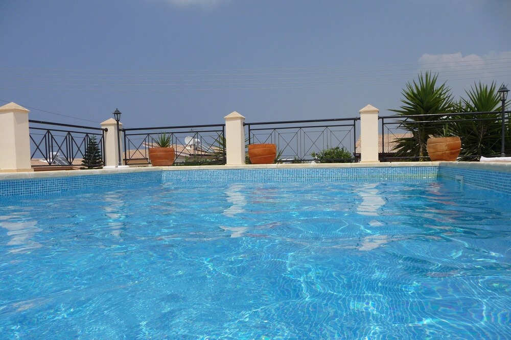 Photo of Outdoor in Neo Chorio