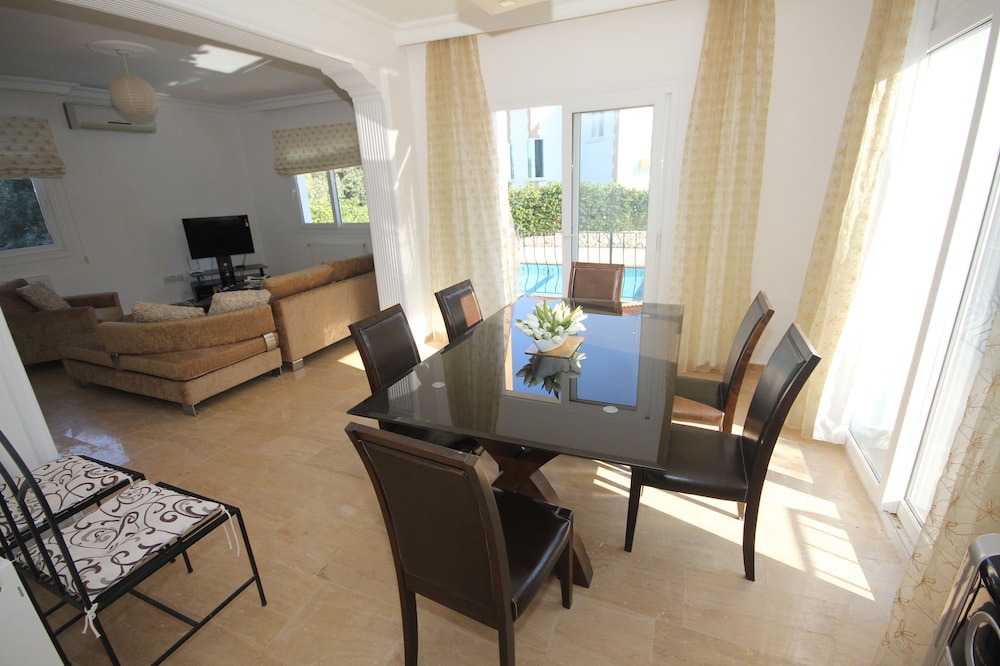 Photo of Livingroom in Karsiyaka