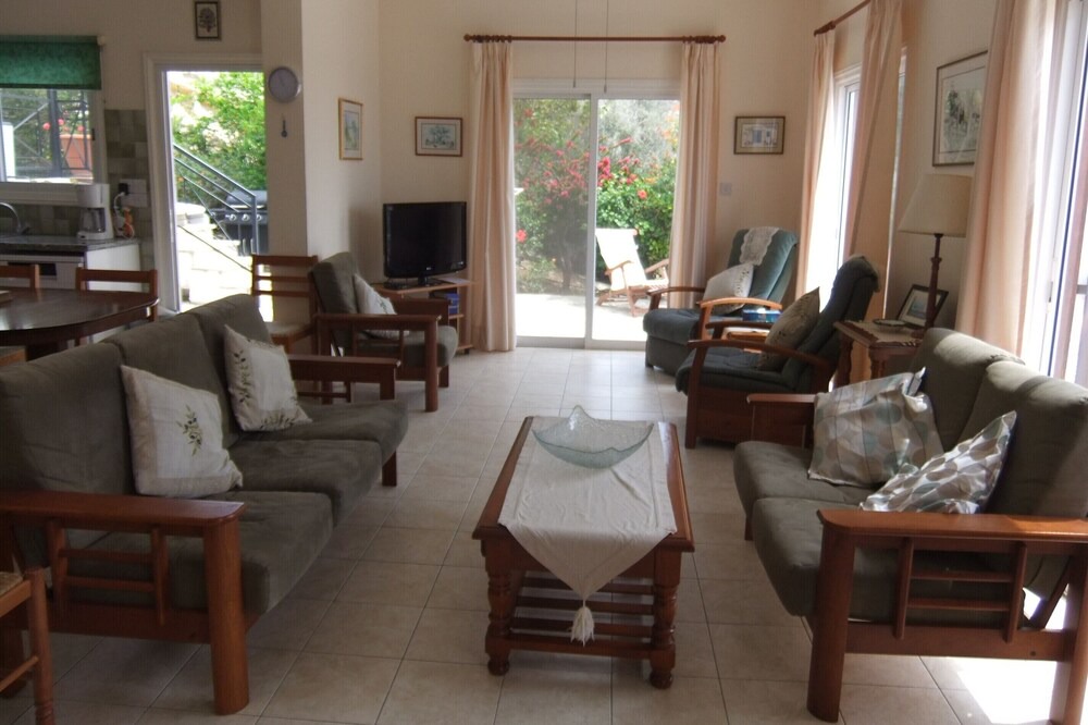 Photo of Livingroom in Pissouri