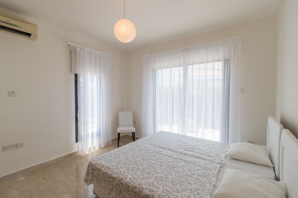 Photo of Bedroom in Esentepe