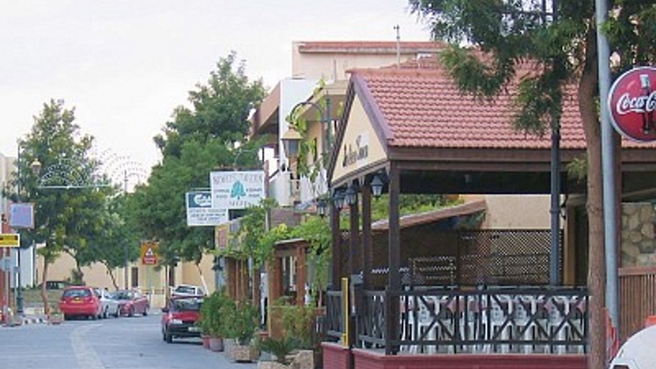 Photo of Outdoor in Pervolia