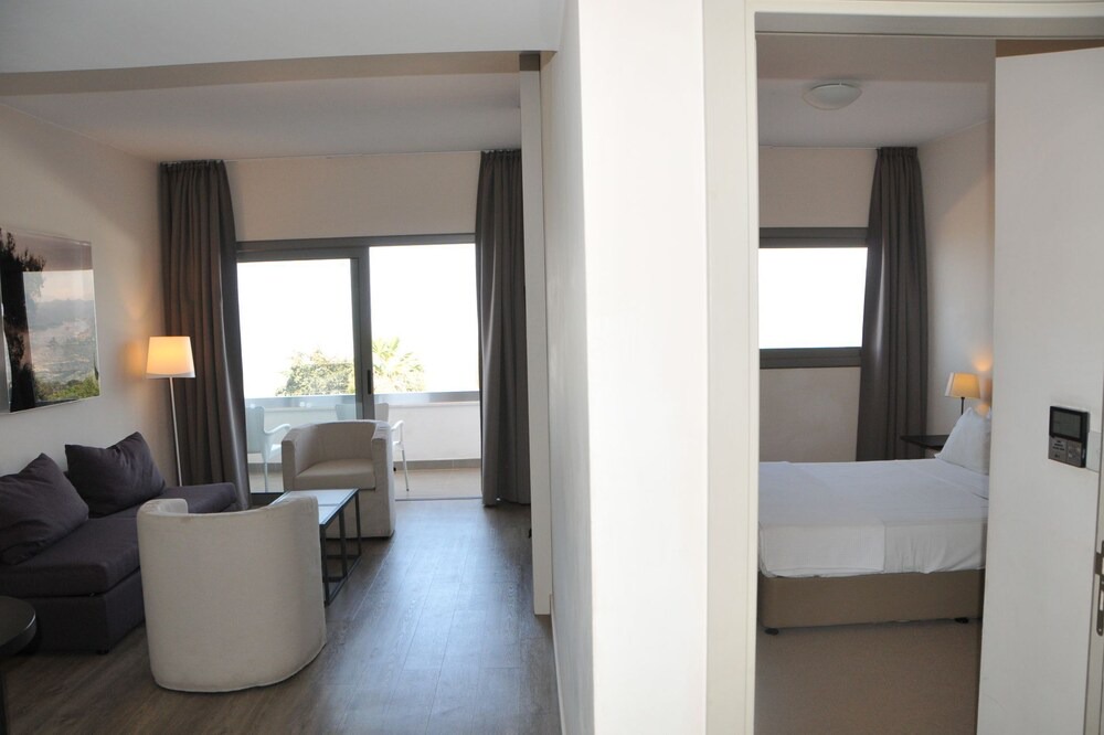 Photo of Bedroom in Droushia