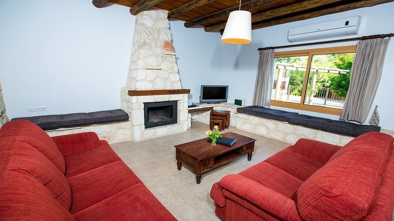 Photo of Livingroom in Miliou