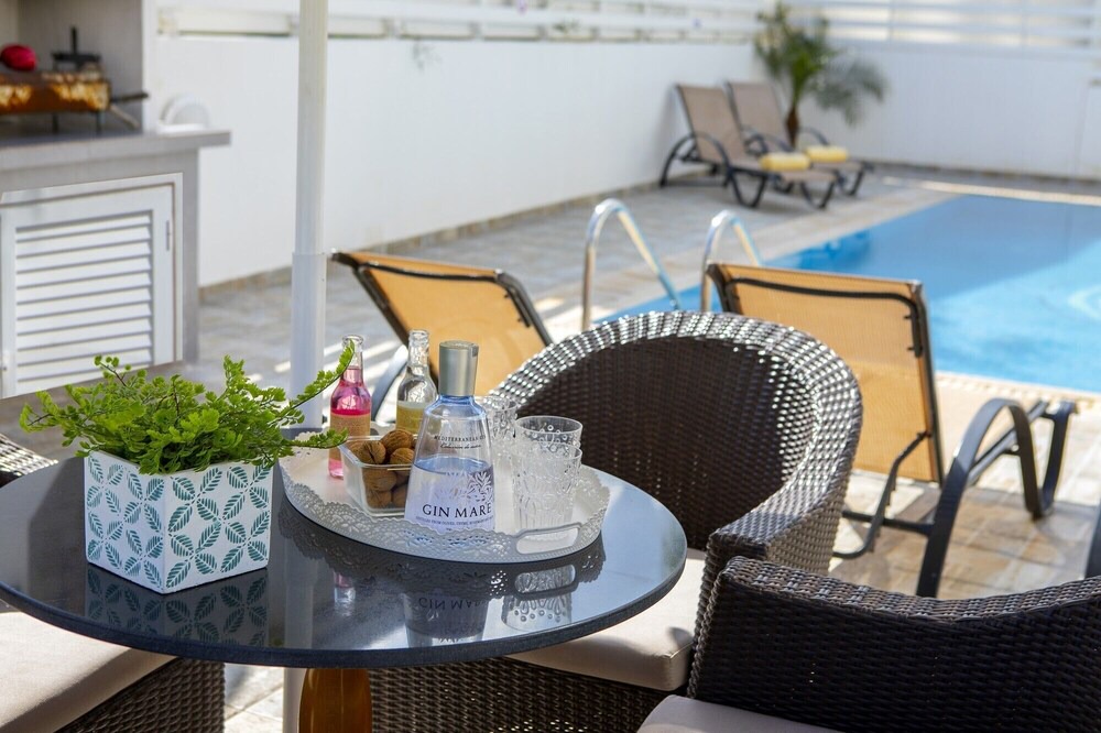 Photo of Patio Balcony in Kapparis