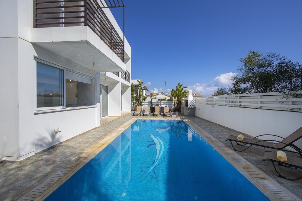 Photo of Outdoor in Kapparis