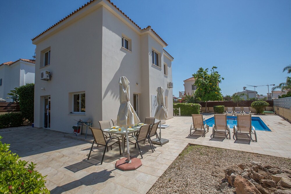 Photo of Patio Balcony in Ayia Thekla