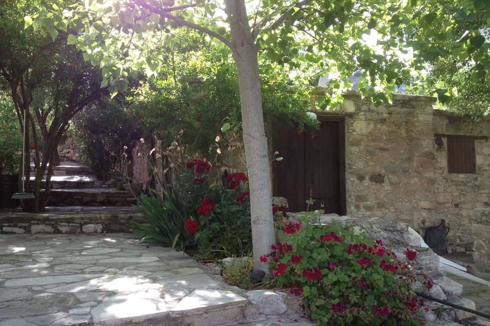 Photo of Outdoor in Episkopi