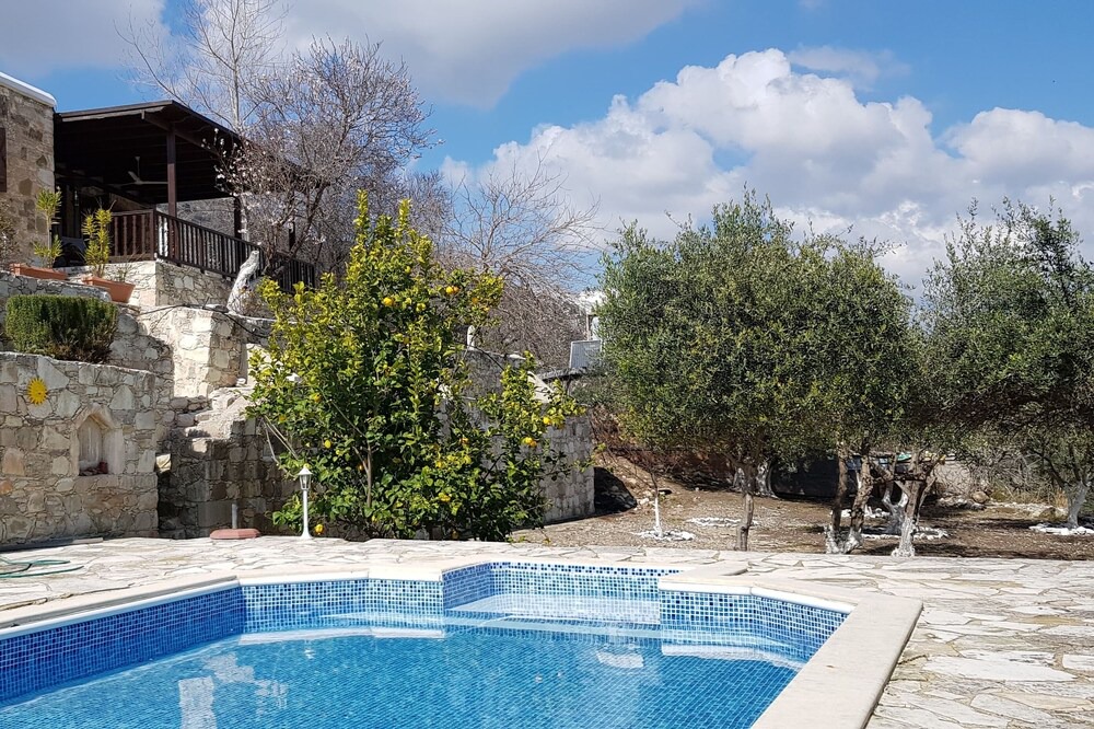 Photo of Outdoor in Episkopi