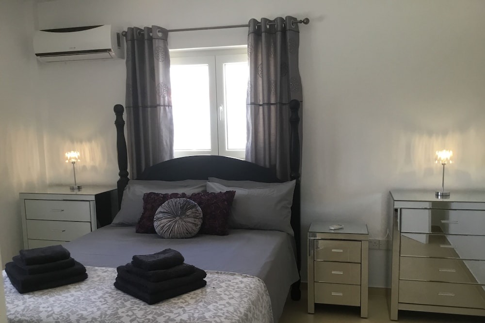 Photo of Bedroom in Stroumpi