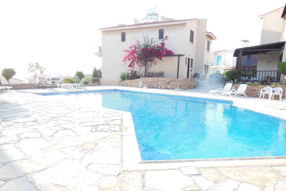 Photo of Outdoor in Melanos