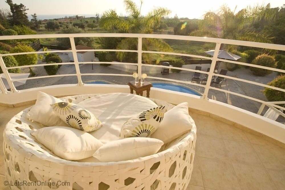 Photo of Patio Balcony in Agios Georgios Pegeias
