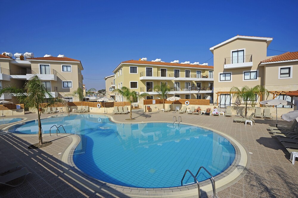 Photo of Outdoor in Kapparis