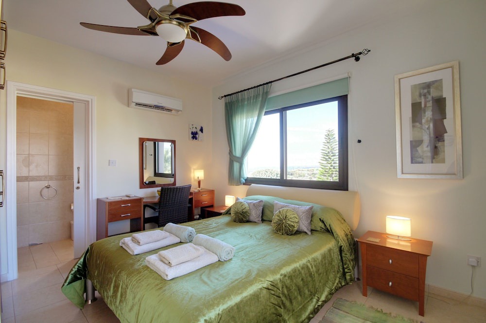 Photo of Bedroom in Kouklia