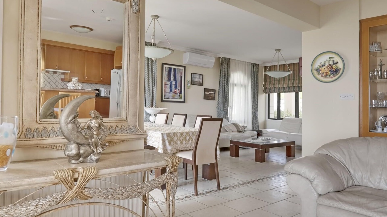 Photo of Livingroom in Pyla