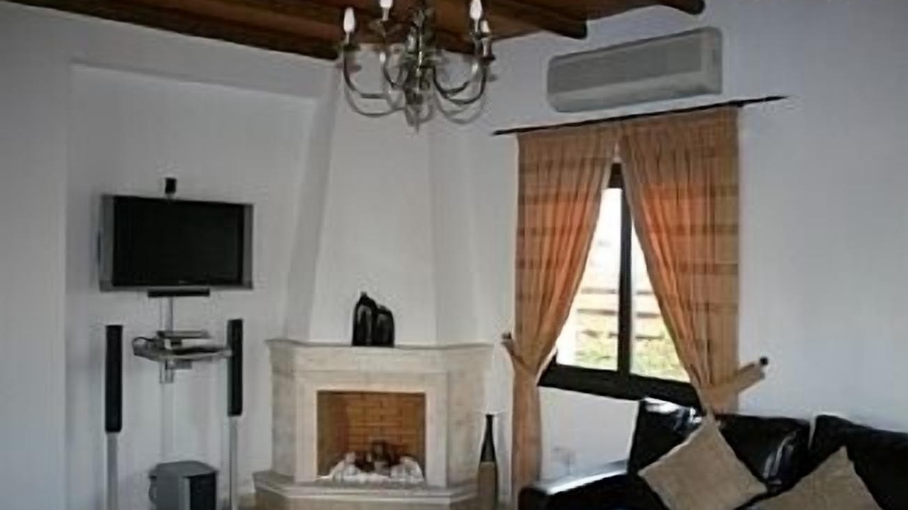 Photo of Livingroom in Vrysoulles