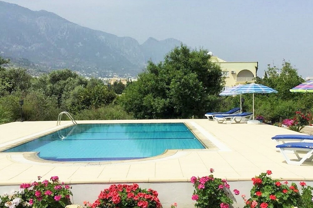 Photo of Outdoor in Karavas
