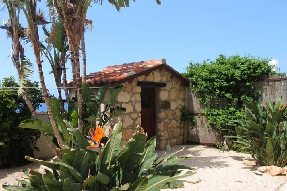 Photo of Others in Pomos