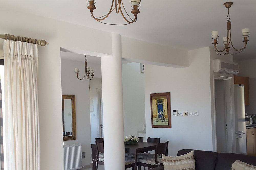 Photo of Livingroom in Tala