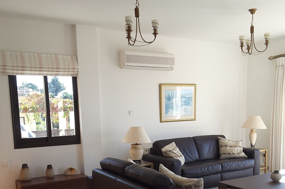 Photo of Livingroom in Tala