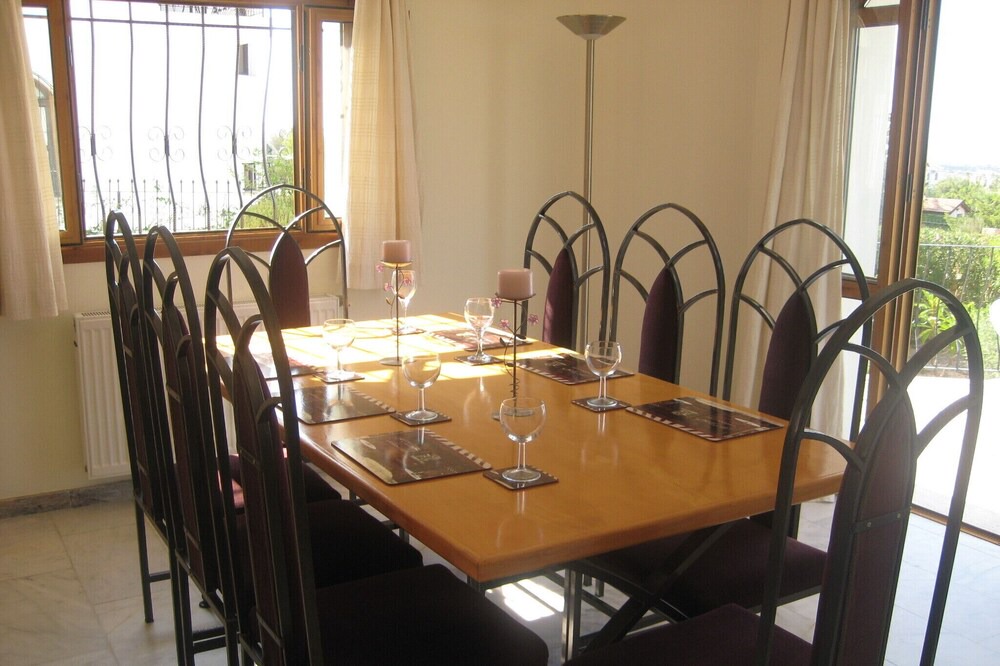 Photo of Livingroom in Kyrenia