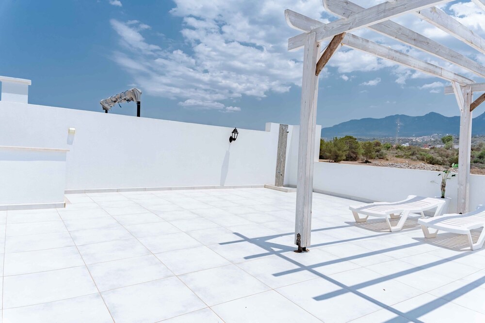 Photo of Patio Balcony in Esentepe