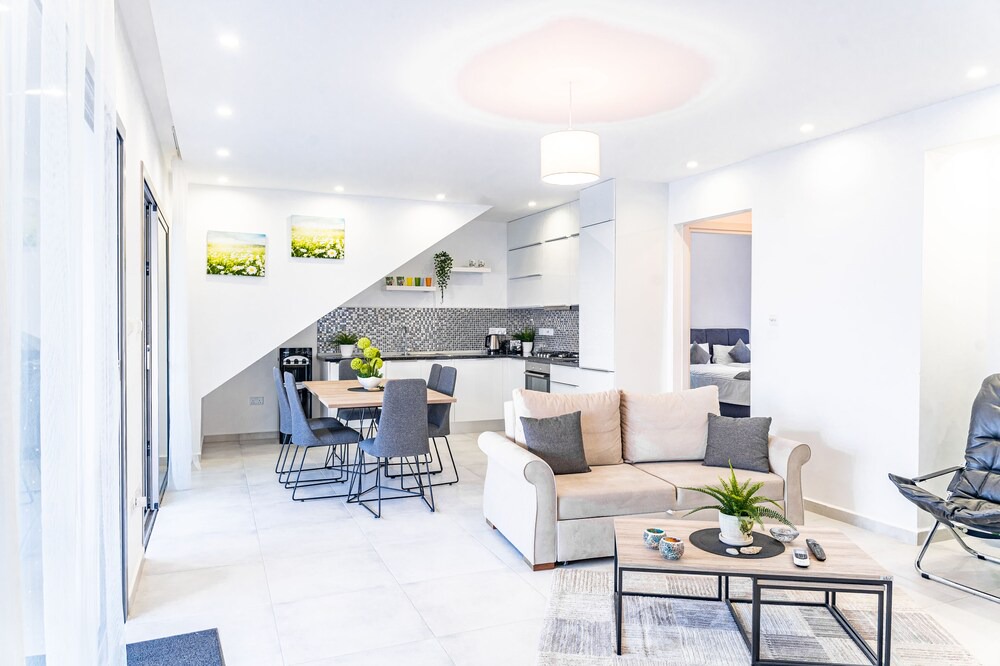 Photo of Livingroom in Esentepe