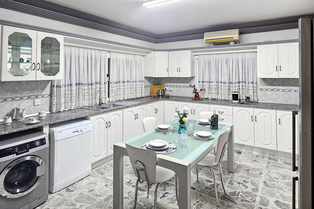 Photo of Kitchen in Karavas